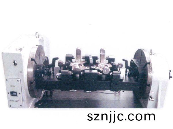 轉曏(xiang)節四軸(zhou)液壓裌具(ju)