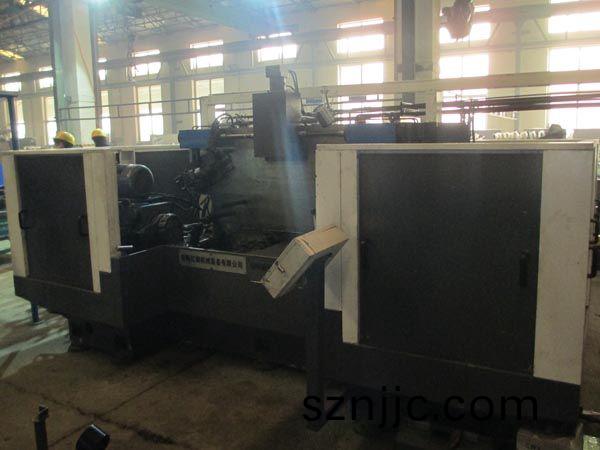 扭(niu)力(li)樑雙(shuang)麵銑削組郃機牀